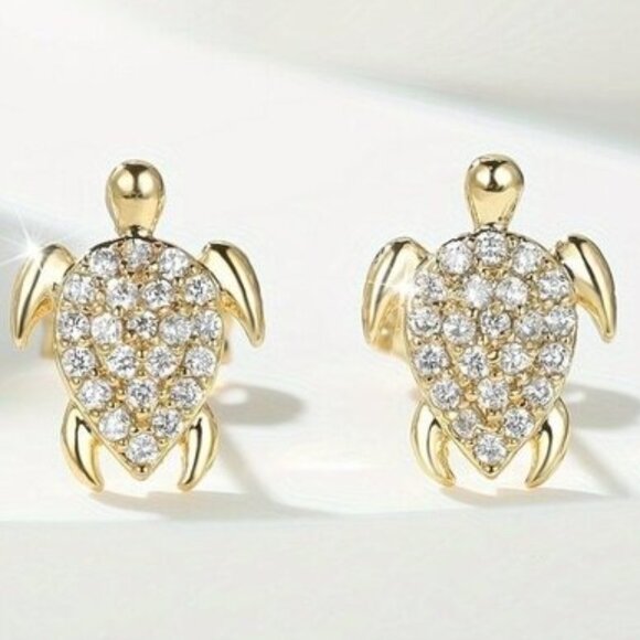 HP 🎉 NWOT Gold-Plated Turtle Crystal Stud Earrings For Women or valentine day - Picture 2 of 3